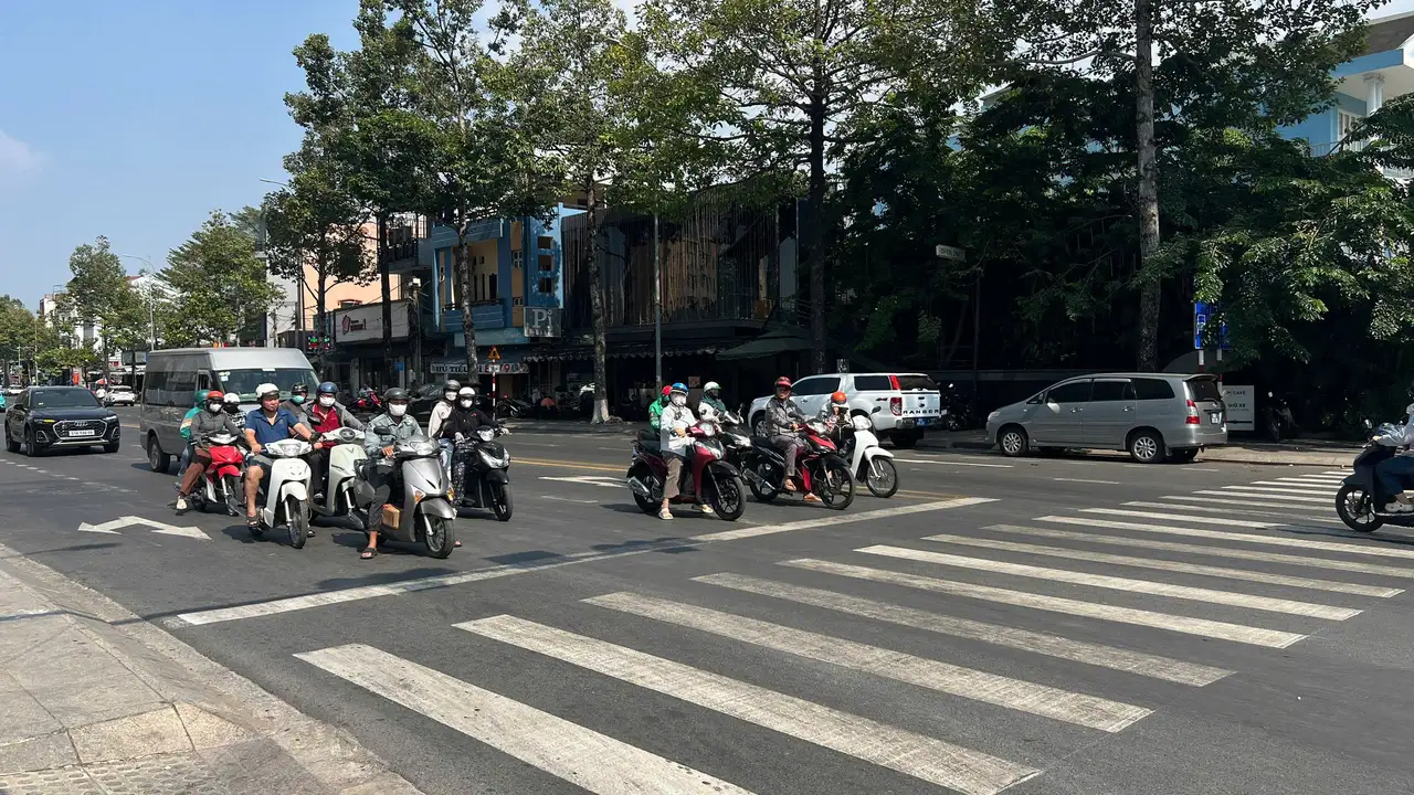 درجات الحرارة تصل إلى 39 مئوية مع استمرار الأجواء الحارة في عدة مناطق